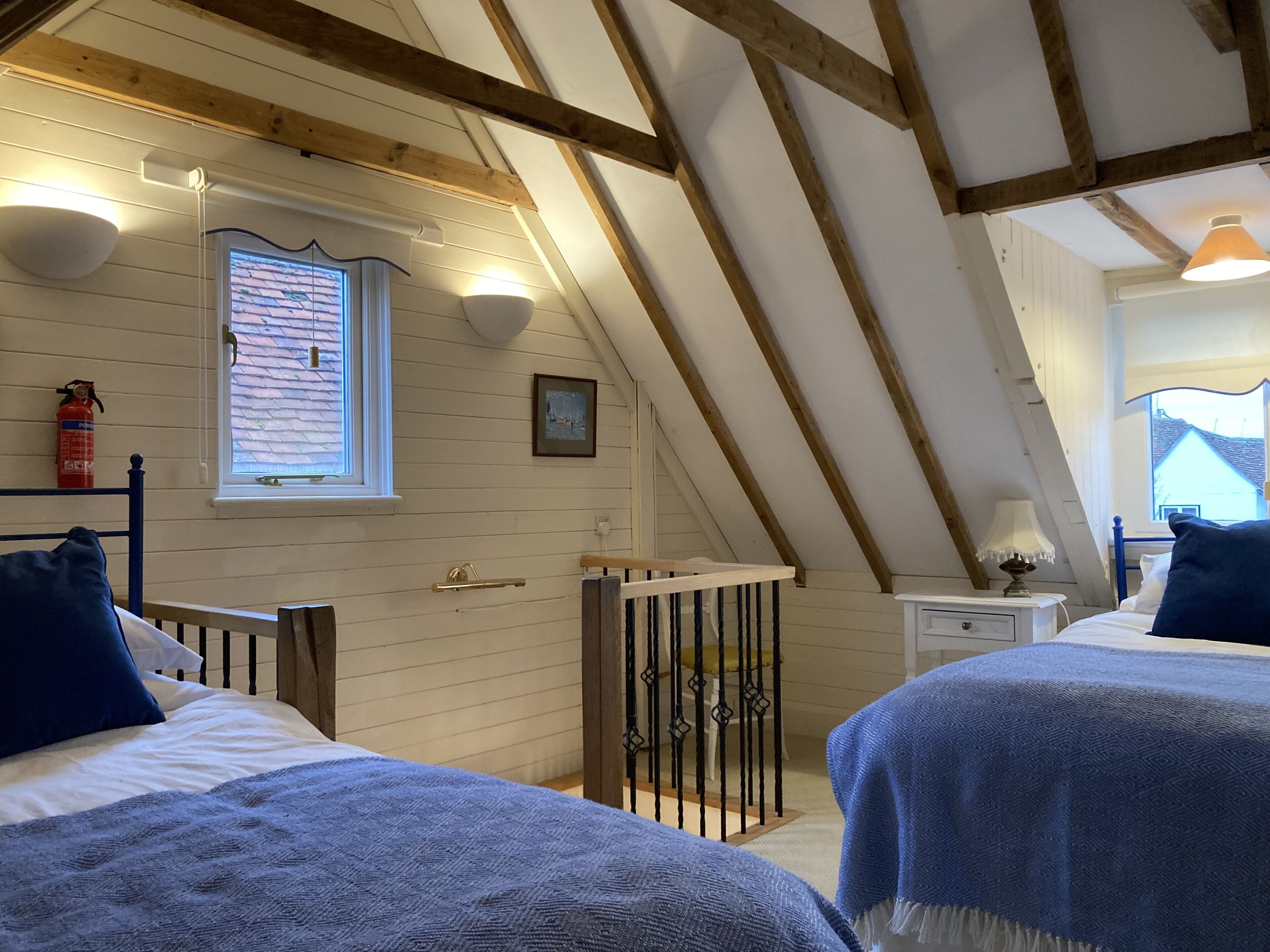 3 chambres, fer et planche à repasser, Wi-Fi gratuit, draps fournis