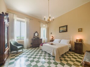 Property - Villa / Independent home in Pistoia with 4 bedrooms sleeps 10 (Pistoia)
