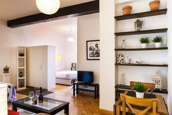 Interior - Apartment Segovia 'Royal Palace' (Madrid)