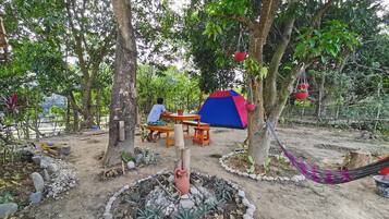 屋外ダイニングエリア