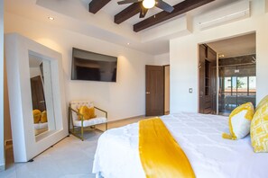 2 habitaciones, tabla de planchar con plancha, internet y ropa de cama