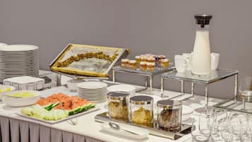Petit déjeuner buffet compris tous les jours