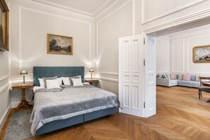 Studiosuite – grand | Individuelt innredet, strykejern/-brett, wi-fi (inkludert) og sengetøy