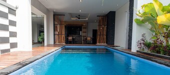 Affordable Guest House with Pool Near Beach