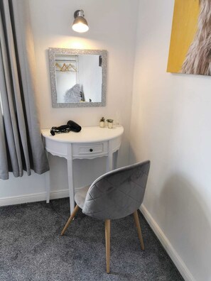 Room amenity - The Coach House Rooms (Derby)