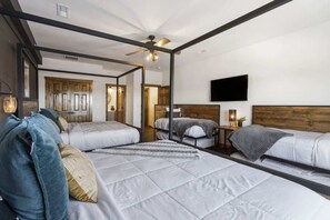 10 bedrooms, iron/ironing board, WiFi, bed sheets