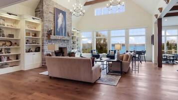 TV, fireplace, offices