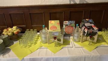 Tägliches inbegriffenes Frühstücksbuffet