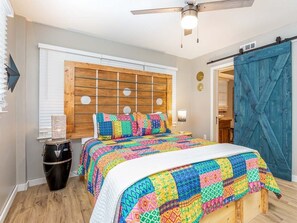 7 bedrooms, iron/ironing board, WiFi, bed sheets