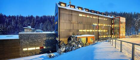 Family Room, Balcony (Superior) | Minibar, in-room safe, desk, free WiFi