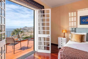 4 chambres, bureau, fer et planche à repasser, Wi-Fi