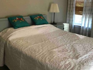 3 Schlafzimmer, Schreibtisch, Reisekinderbett, kostenloses WLAN