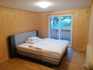 4 Schlafzimmer, WLAN, Bettwäsche