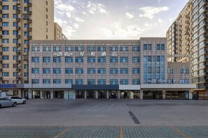 Exterior - Starway Hotel (Beijing Yanqi Development Zone) (Beijing)