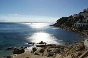 Beach - Lovely flat with beautiful views AV-32 (Roses)