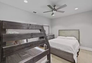 2 bedrooms, bed sheets