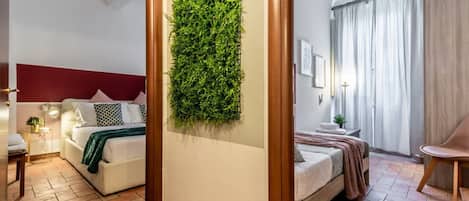 3 makuuhuonetta, työpöytä, silitysrauta/-lauta, Wi-Fi