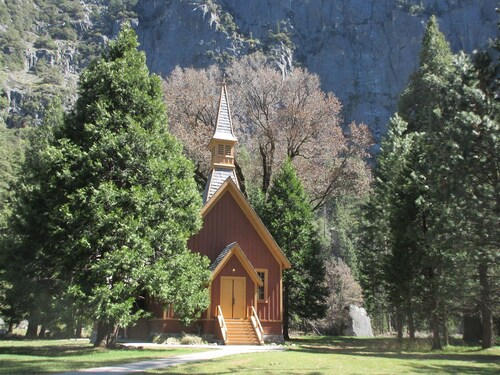 Yosemite Southgate Waterfront Cabin 3 Bdrm Bass Lake Oakhurst Spa pets Specials!