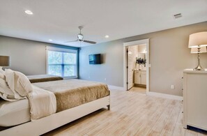 5 bedrooms, iron/ironing board, WiFi, bed sheets - Sweet Serenity Resort Pool and a mile from beach (Santa Rosa Beach)