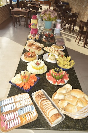 Desayuno buffet incluido todos los días
