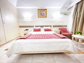 Basic Single Room | Free WiFi, bed sheets - Hotel l'Oasis Gabes (Gabes)
