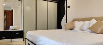 Stylish 2BHK with Garden View