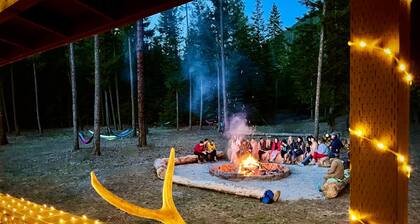 Bear Creek Resort, Cabin Suite (end unit 2 queen beds), Cabin Suite (end unit 2 queen beds)