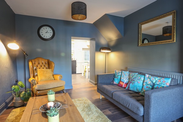 Cottage | Interior