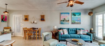 3 Bed 2 Ba, Wifi, Kitchen, Walk to Beach, FirePit