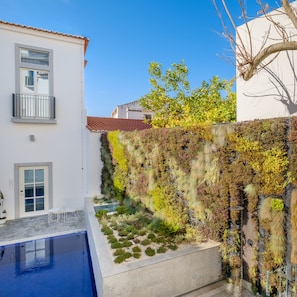 Garden - MouraSuites Hotel (Évora)