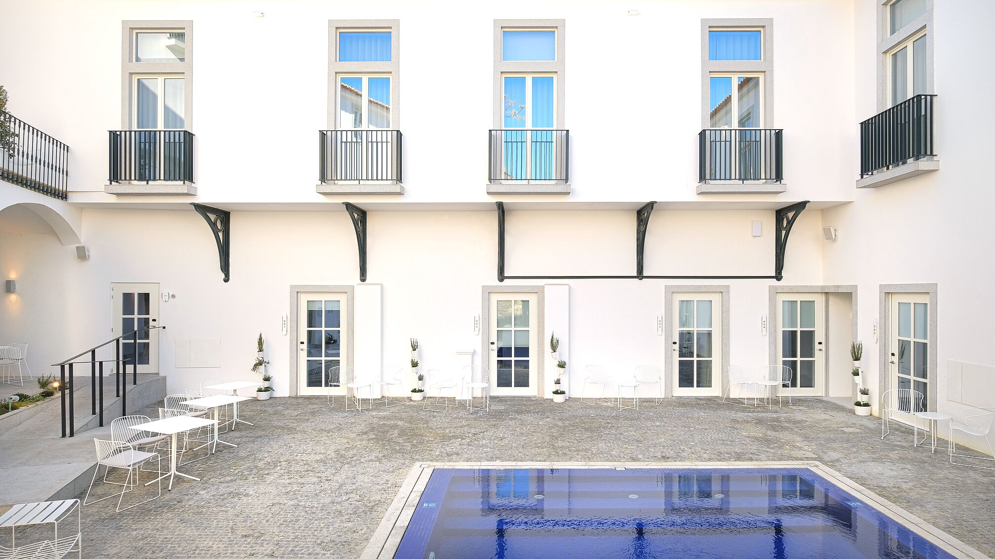 Photo - MouraSuites Hotel