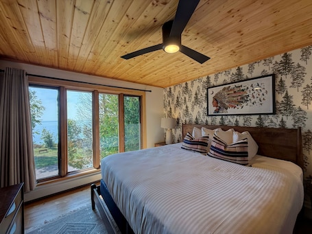 Quadruple Room | Free WiFi, bed sheets