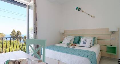 Aquamarine Relaxing Capri Suites JSuite Smeralda