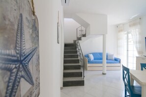 Interior - Aquamarine Relaxing Capri Suites Suite Azzurra (CAPRI)