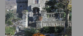 Romantic Italian Castle at the Foot of the Alps, CIR code 00126600003