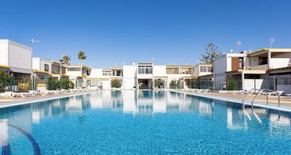 Home2Book Modern Studio & Pool Costa del Silencio