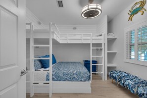 2 bedrooms, iron/ironing board, free WiFi, bed sheets - Awesome Ground Floor Condo, Steps From Beach, Heated Pool & Spa! Pet Friendly! (Miramar Beach)