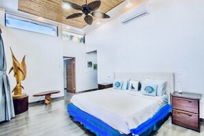 2 Schlafzimmer, Schreibtisch, Bügeleisen/Bügelbrett, kostenloses WLAN