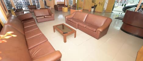 Sala de estar en el lobby