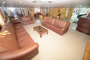 Siddeområde i lobbyen