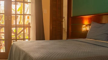Classic Double Room, 1 Double Bed, Non Smoking, Balcony | Minibar, in-room safe, blackout drapes, free WiFi