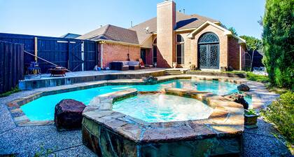 Big 5 Bed/3 Bath LUXE Home Pool Spa West Plano
