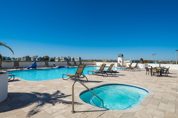 AuĂenpool, beheizter Pool