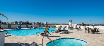 Beautiful Ocean Front 3 Bedroom, 3 Bath Condo