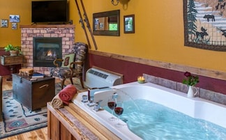 Deluxe Cabin | Premium bedding, memory foam beds, individually decorated