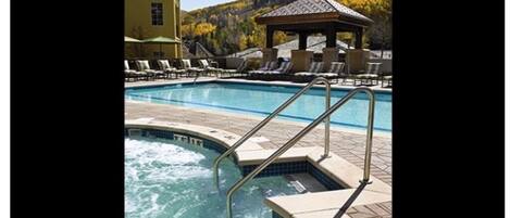 Outdoor pool, a heated pool