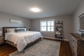 3 chambres, fer et planche à repasser, Wi-Fi gratuit, draps fournis