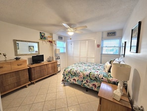 2 habitaciones, tabla de planchar con plancha y wifi gratis