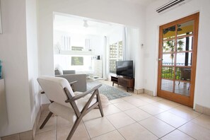 Smart-TV, Videospiele, Musikbibliothek