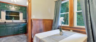 Stone Cabin Indoor Heated POOL W TENT + Firepit